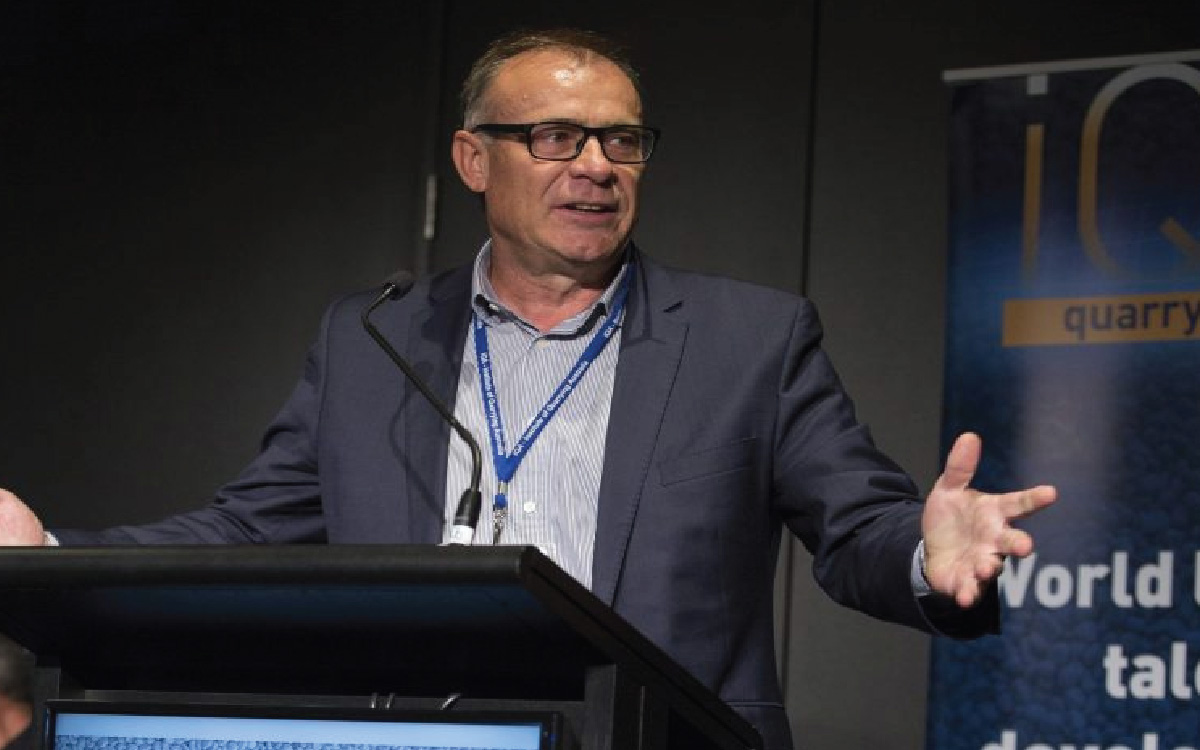 Sean Taylor, Komatsu Australia CEO